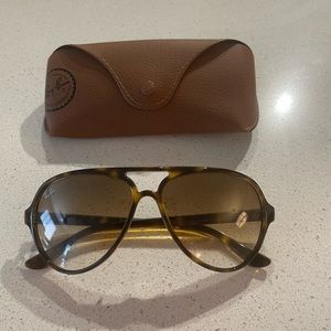 Ray Ban Sunnies